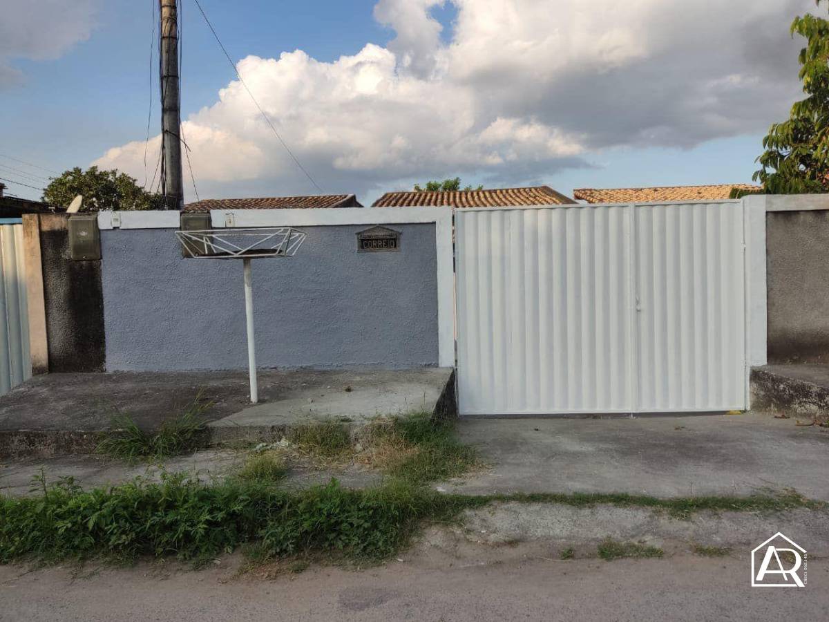 Casa à venda com 2 quartos, 60m² - Foto 8